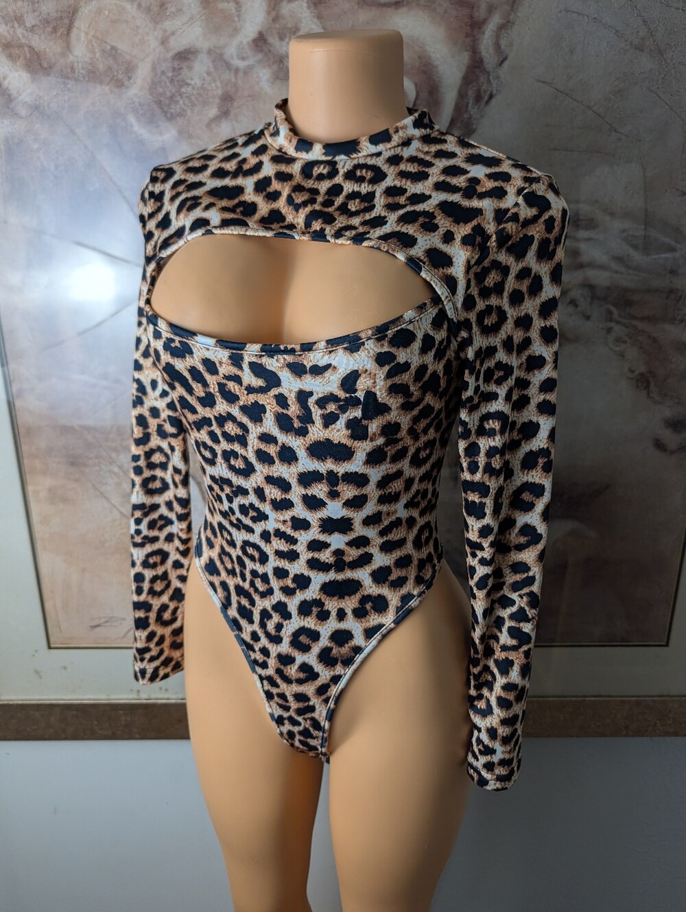 Leopard Print Cutout Long Sleeve Bodysuit - Brown/Black Size M